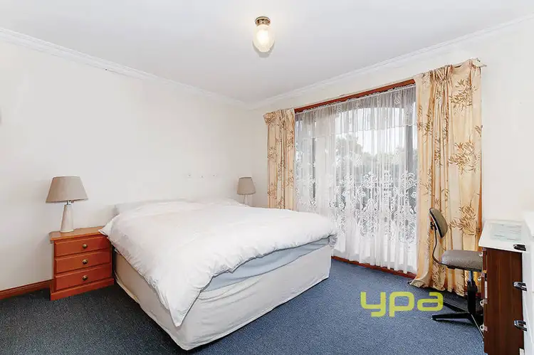 Seventh view of Homely house listing, 10 Dookie Court, Broadmeadows VIC 3047