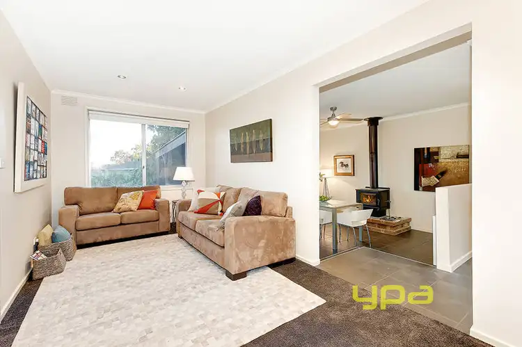 Fifth view of Homely house listing, 3 Roma Court, Tullamarine VIC 3043
