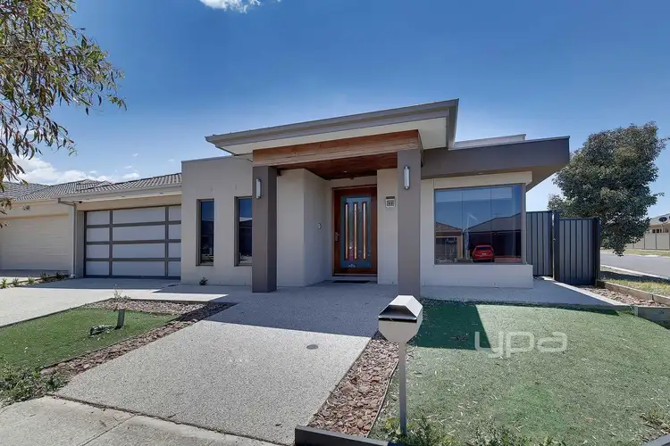 60 Biltmore  Crescent, Roxburgh Park VIC 3064