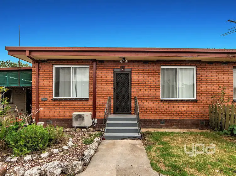 2/37 Cleveland Street