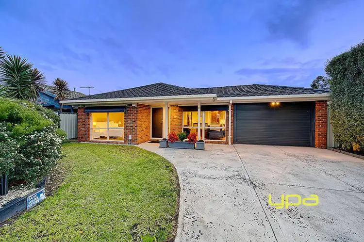 10 Strathconnon Square, Tullamarine VIC 3043