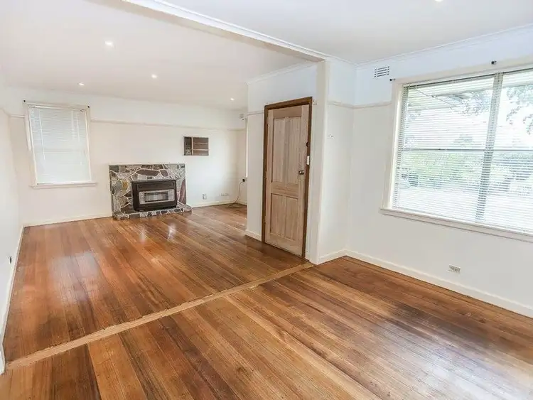 Second view of Homely house listing, 30 Sunset Boulevard, Jacana VIC 3047