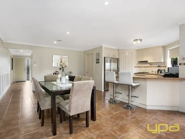 Fifth view of Homely house listing, 17 Murdoch Court, Sunbury VIC 3429