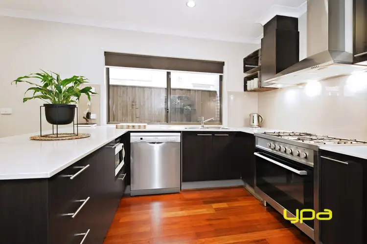 Second view of Homely house listing, 20 Hobart Way, Taylors Hill VIC 3037