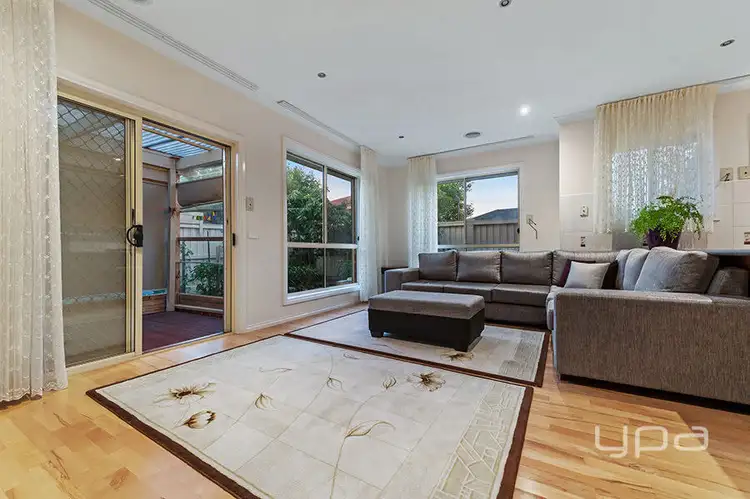 Fifth view of Homely house listing, 7 Tallarook Street, Craigieburn VIC 3064
