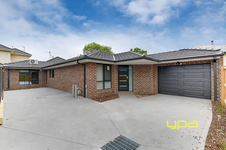 2/18 Black Street, Westmeadows VIC 3049