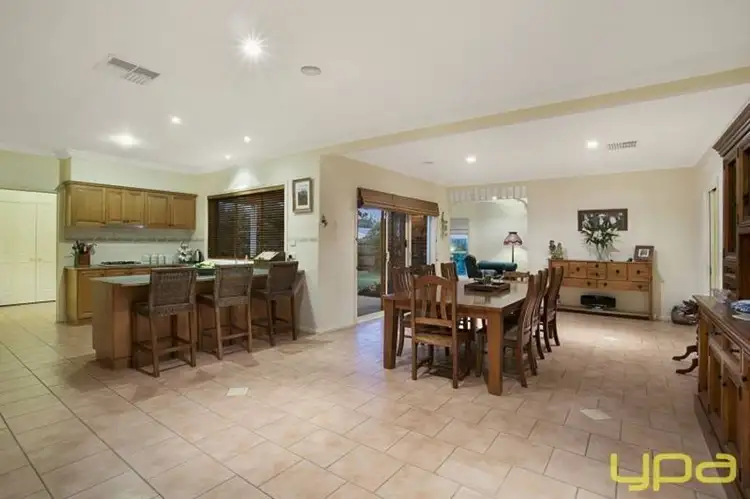 Sixth view of Homely house listing, 11 Renton Court, Sunbury VIC 3429