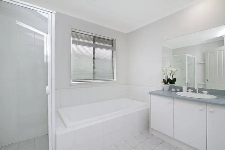 Sixth view of Homely house listing, 10 Lambert Avenue, Sunbury VIC 3429
