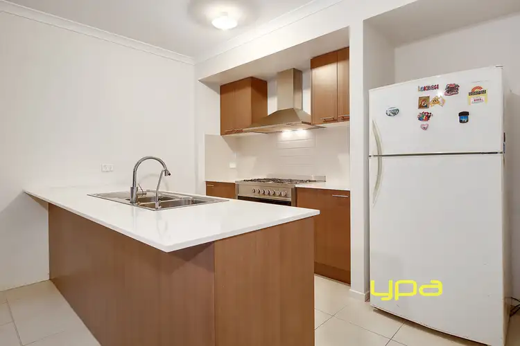Fourth view of Homely house listing, 4 Gallantry Avenue, Craigieburn VIC 3064