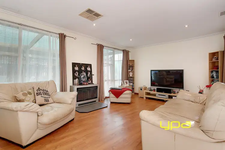 Fourth view of Homely house listing, 17 Yarck Court, Westmeadows VIC 3049