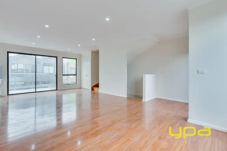Fifth view of Homely house listing, 4/354 Grand Boulevard, Craigieburn VIC 3064