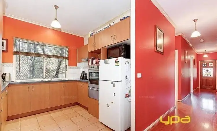 Second view of Homely house listing, 4 Larkwood Lane, Craigieburn VIC 3064