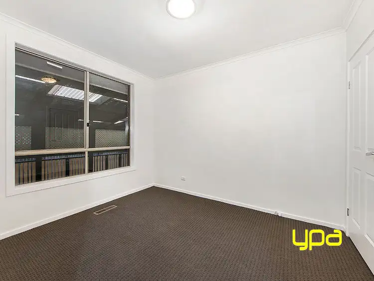 Seventh view of Homely unit listing, 2/11 Hook Street, St Albans VIC 3021