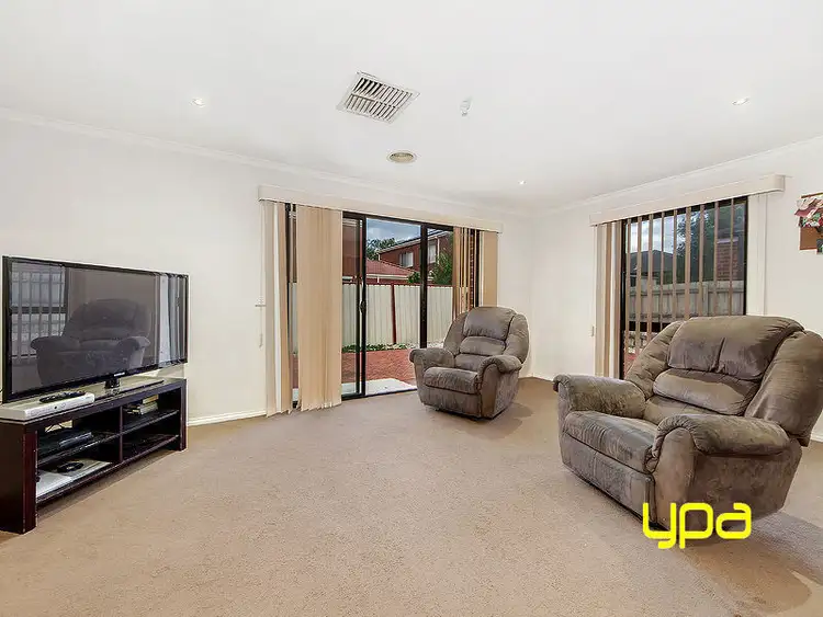 Fourth view of Homely house listing, 3 Gumleaf Court, Cairnlea VIC 3023