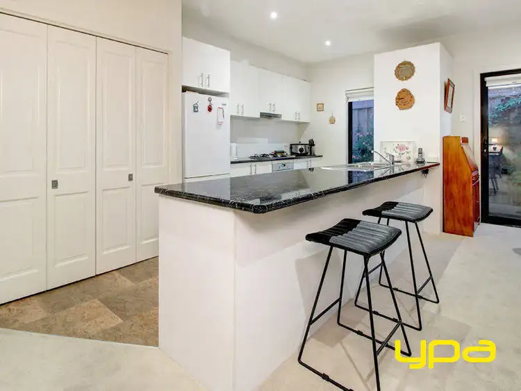 Sixth view of Homely unit listing, 2/95 Eastbourne Road, Rosebud VIC 3939