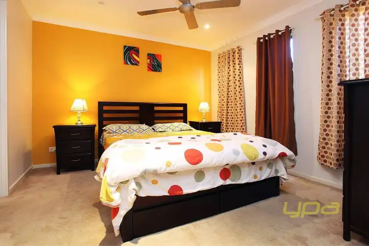 Fifth view of Homely house listing, 33 Cunningham Chase, Burnside VIC 3023