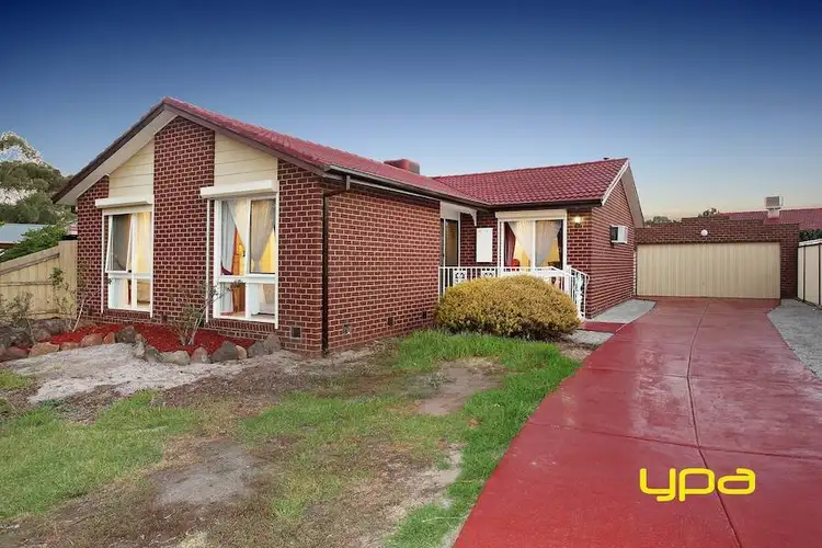 13 Antwerp Drive, Keilor Downs VIC 3038