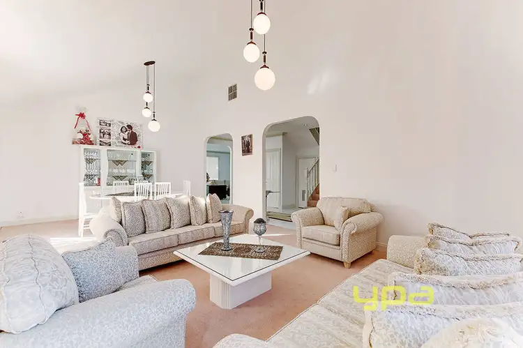 Seventh view of Homely house listing, 29 Golden Ash Court, Meadow Heights VIC 3048