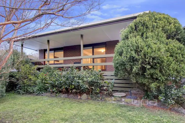 4 Iolanda St, Rye VIC 3941