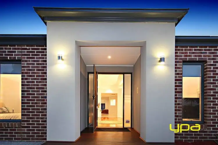 Second view of Homely house listing, 2 Barrwang Street, Cairnlea VIC 3023