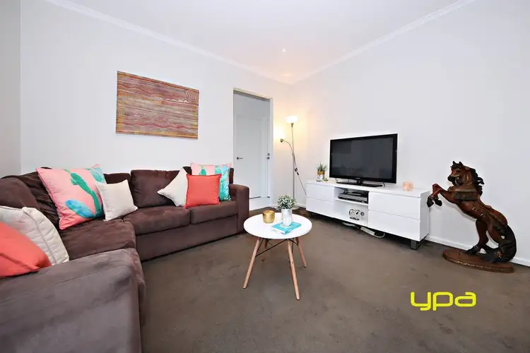 Fifth view of Homely house listing, 17 Callista Circuit, Taylors Hill VIC 3037