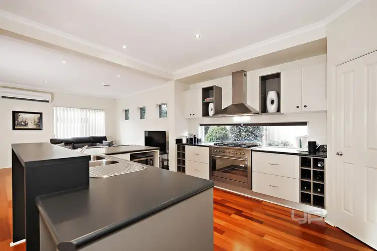 Seventh view of Homely house listing, 7 Chelsworth Place, Caroline Springs VIC 3023