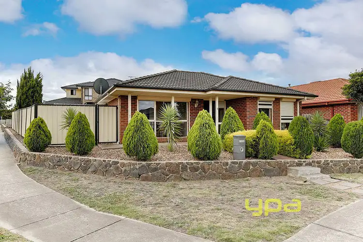 1 Tiffany Crescent, Roxburgh Park VIC 3064