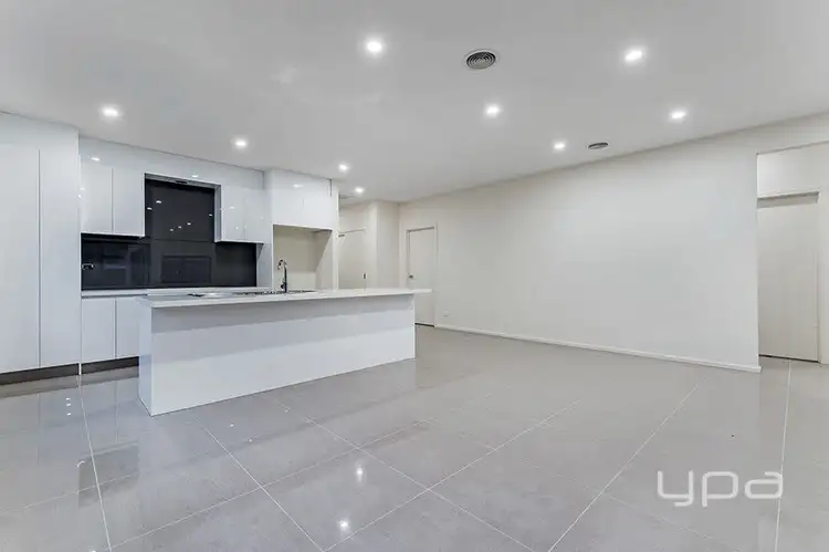 Sixth view of Homely house listing, 5 Tephra Crescent, Craigieburn VIC 3064
