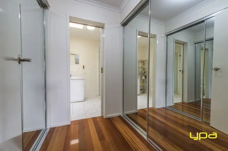 Seventh view of Homely house listing, 5 Benaud Close, Meadow Heights VIC 3048