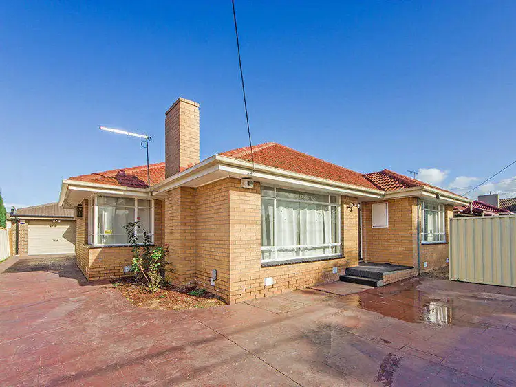 Second view of Homely house listing, 1/93 Heaths Road, Hoppers Crossing VIC 3029