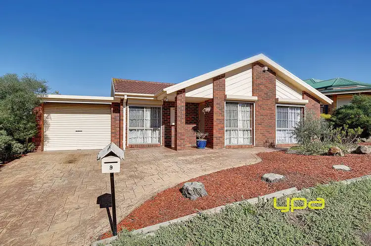 9 Bullrush Court, Meadow Heights VIC 3048