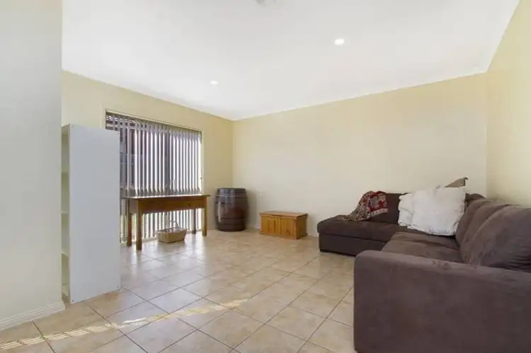Second view of Homely house listing, 58 Murdoch Court, Sunbury VIC 3429