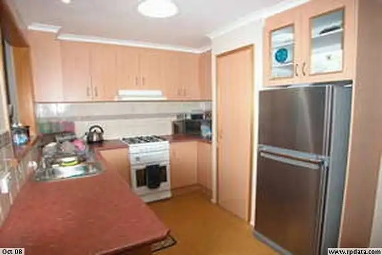 Second view of Homely house listing, 7 Whitehaven Court, Craigieburn VIC 3064