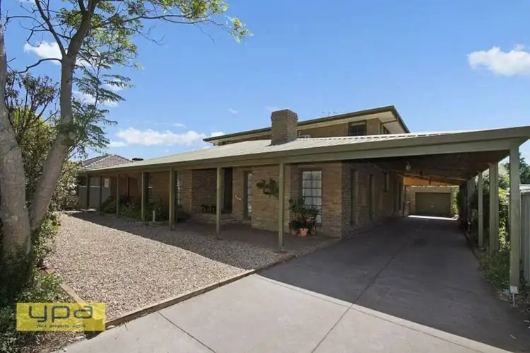 42 Riddell Road, Sunbury VIC 3429