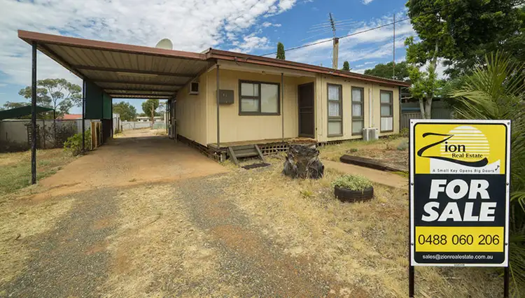 61 Shaw Street, Coolgardie WA 6429