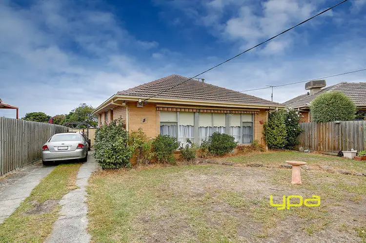 Main view of Homely house listing, 5 Merino Avenue, Dallas VIC 3047