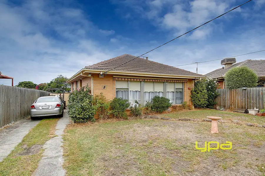 Main view of Homely house listing, 5 Merino Avenue, Dallas VIC 3047