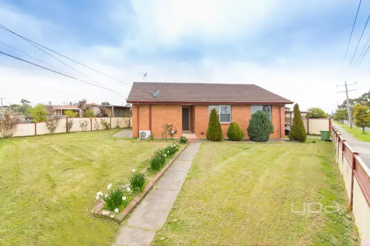 19 Stockdale Avenue, Dallas VIC 3047