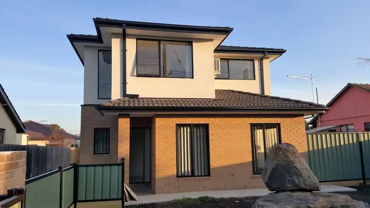 1/139 View Street, Glenroy VIC 3046