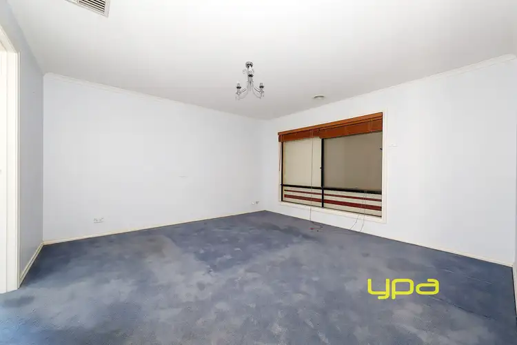 Seventh view of Homely house listing, 3 Highlander Court, Taylors Hill VIC 3037