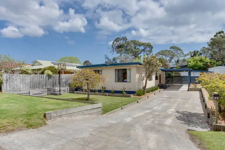 20 Anne Street, Rosebud VIC 3939
