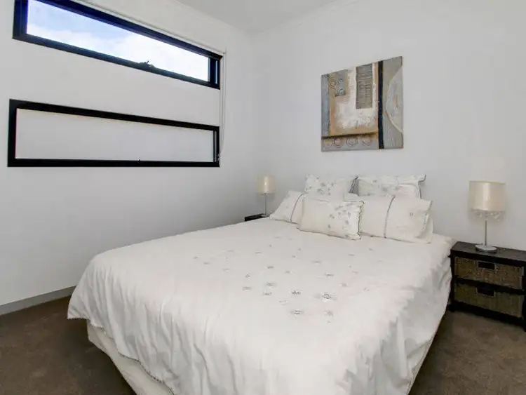 Sixth view of Homely townhouse listing, 17/1 Chatfield Avenue (Corner Point Nepean Road), Rosebud West VIC 3940