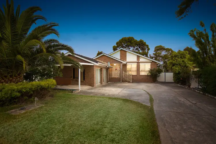 26 Minerva Crescent, Keilor Downs VIC 3038