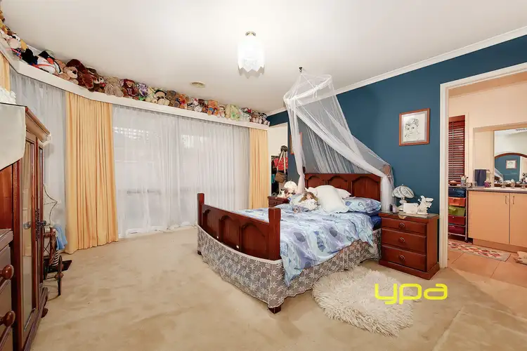 Seventh view of Homely house listing, 6 Classic Place, Craigieburn VIC 3064