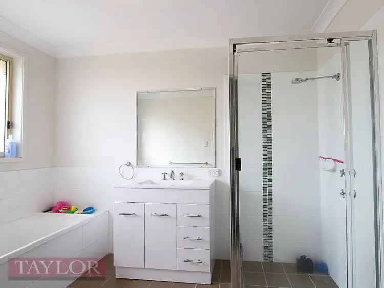 Sixth view of Homely house listing, 32 Niven Parade, Rutherford NSW 2320