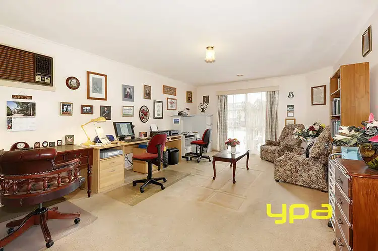 Fifth view of Homely house listing, 1 Kellybrook Close, Delahey VIC 3037