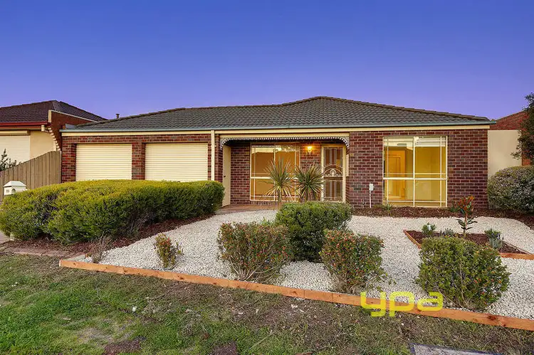 10 Shale Court, Delahey VIC 3037