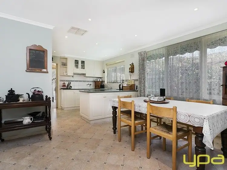 Fifth view of Homely house listing, 10 Richardson Avenue, Sunbury VIC 3429