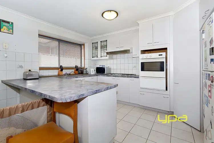 Seventh view of Homely house listing, 1 Thistle Court, Meadow Heights VIC 3048