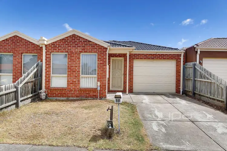 9B Malleehen Street, Werribee VIC 3030